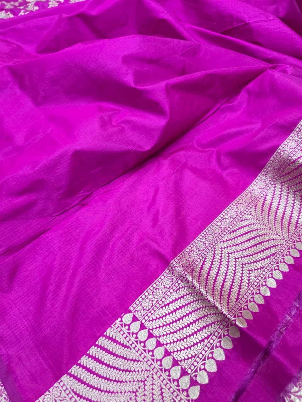 Purple Pure Katan Silk Banarasi Handloom Saree With Blouse The Banarasee Aura