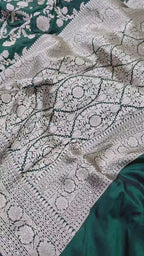 Bottle Green Pure Katan Silk Banarasi Handloom Saree With Blouse