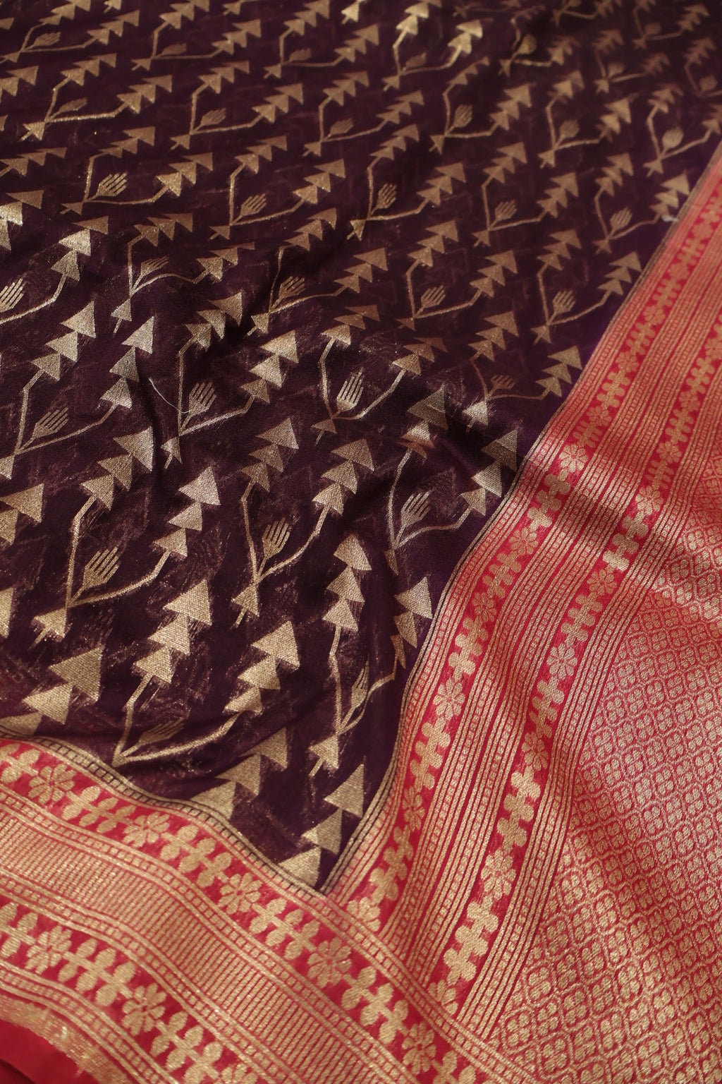 Deep Maroon Pure Mal Chanderi Banarasi Golden Zari Weaved Saree With Blouse The Banarasee Aura