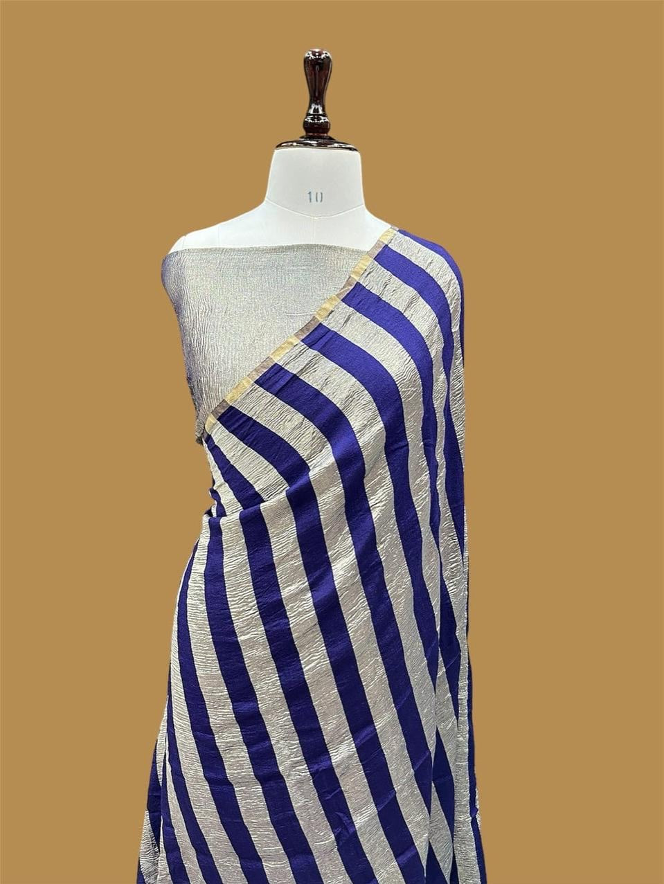 Green Pure Banarasi Tissue Silk Weaved Saree With Tissue Embroidered Blouse The Banarasee Aura