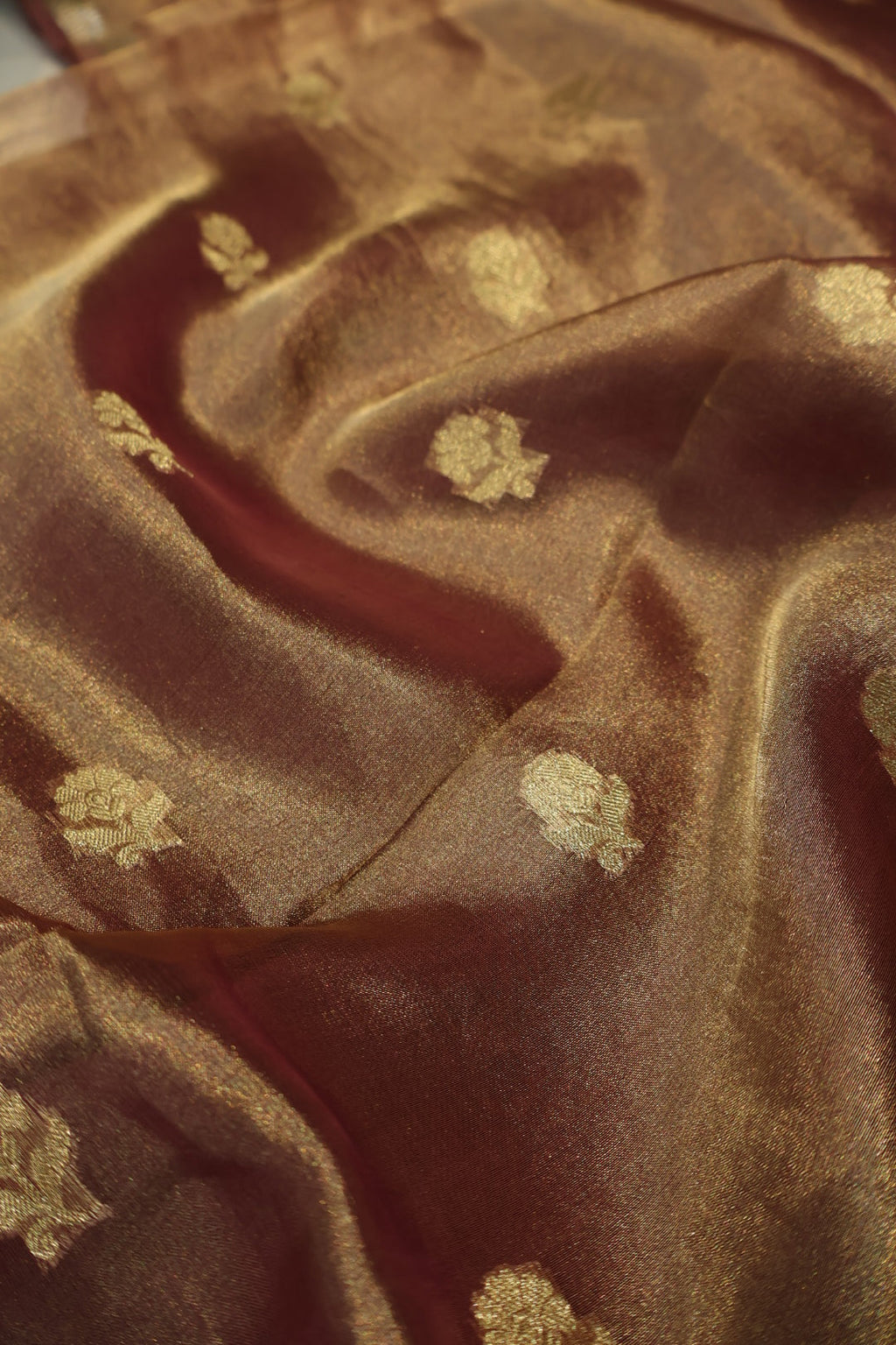 Magenta Golden Banarasi Pure Tissue Silk Woven Unstitched Suit Set With Pure Tissue Silk Woven Rangkat Dupatta The Banarasee Aura