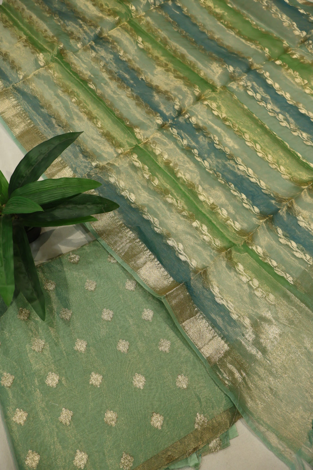 Green Golden Banarasi Pure Tissue Silk Woven Unstitched Suit Set With Pure Tissue Silk Woven Rangkat Dupatta The Banarasee Aura