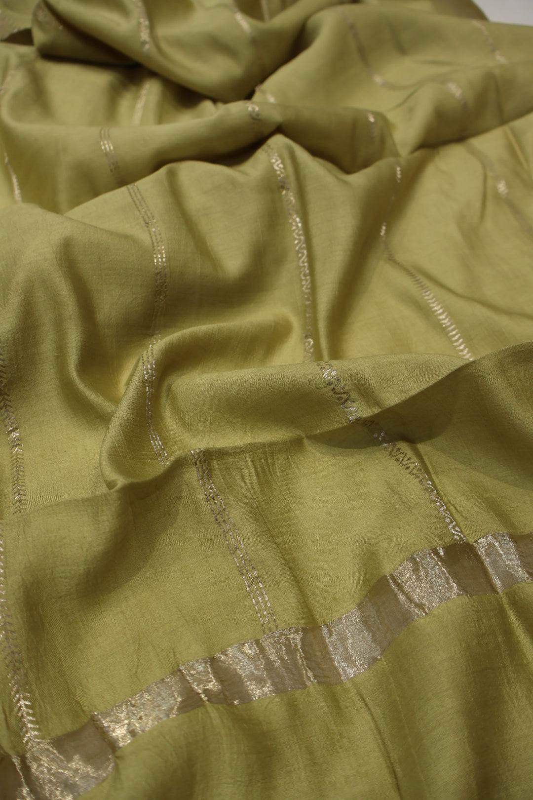Green Banarasi Pure Chiniya Silk Woven Unstitched Suit Set With Pure Chiniya Silk Woven Dupatta The Banarasee Aura