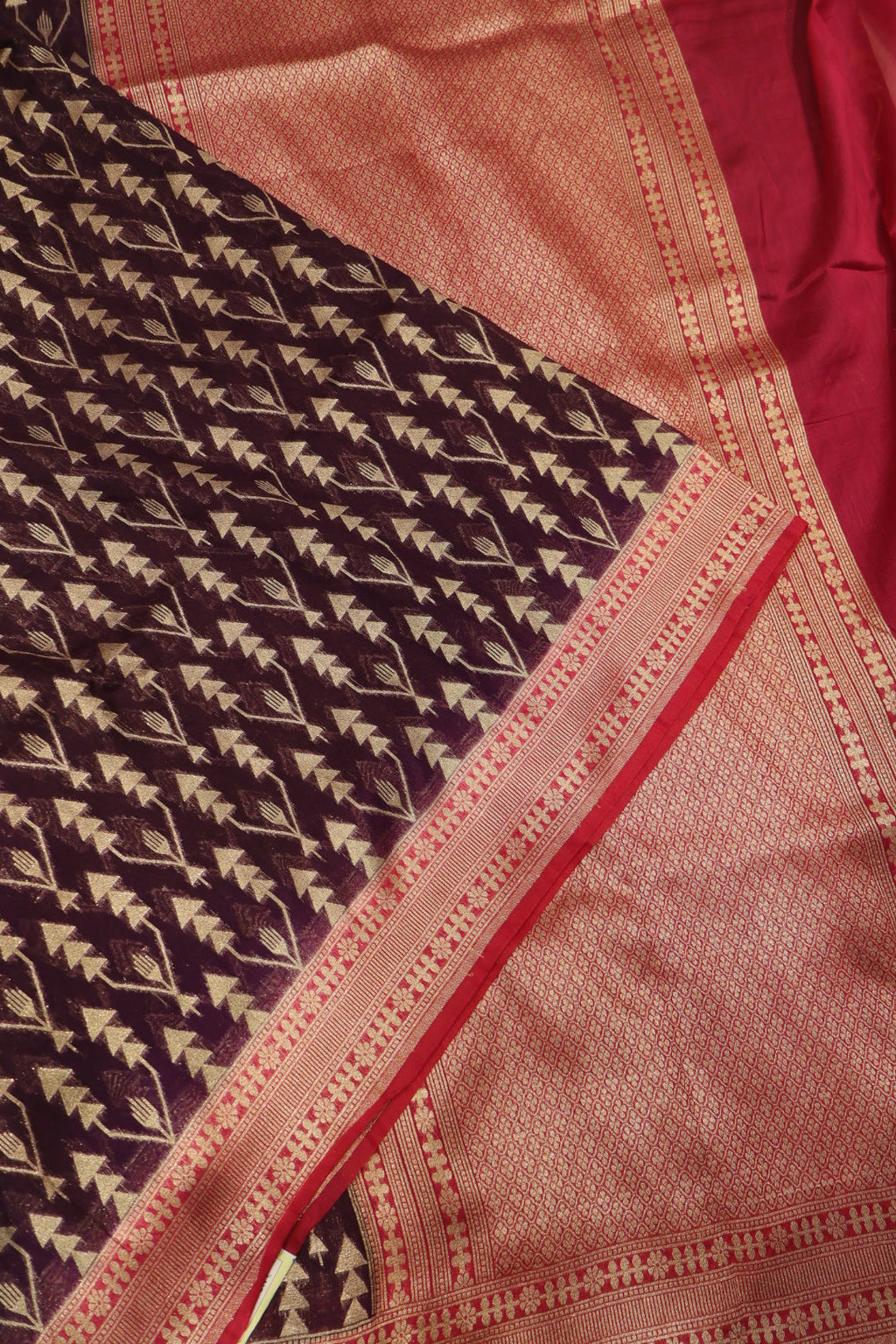 Deep Maroon Pure Mal Chanderi Banarasi Golden Zari Weaved Saree With Blouse The Banarasee Aura